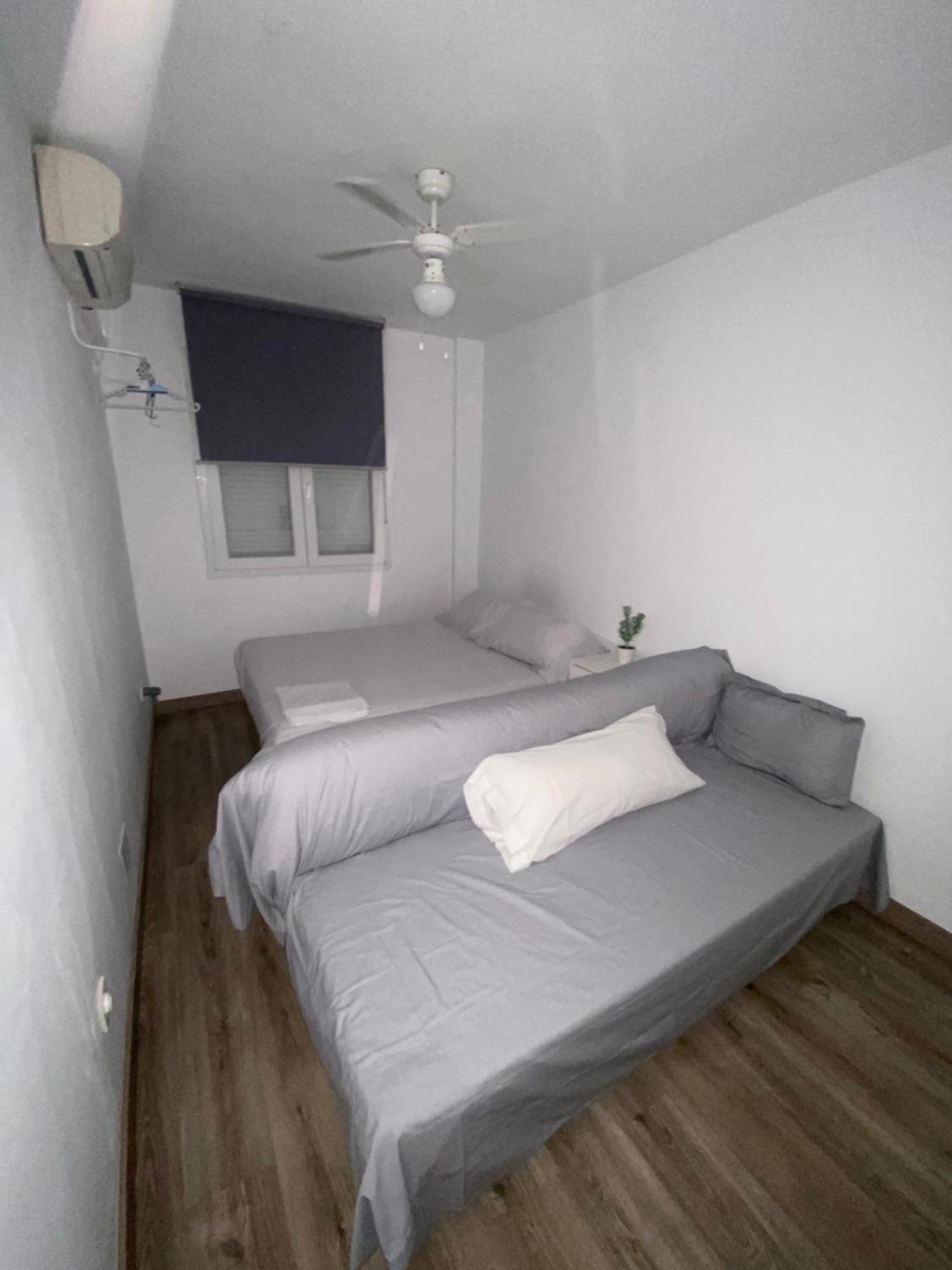 Piso Vacaciones En Familia O Amigos Apartment Málaga Cameră foto