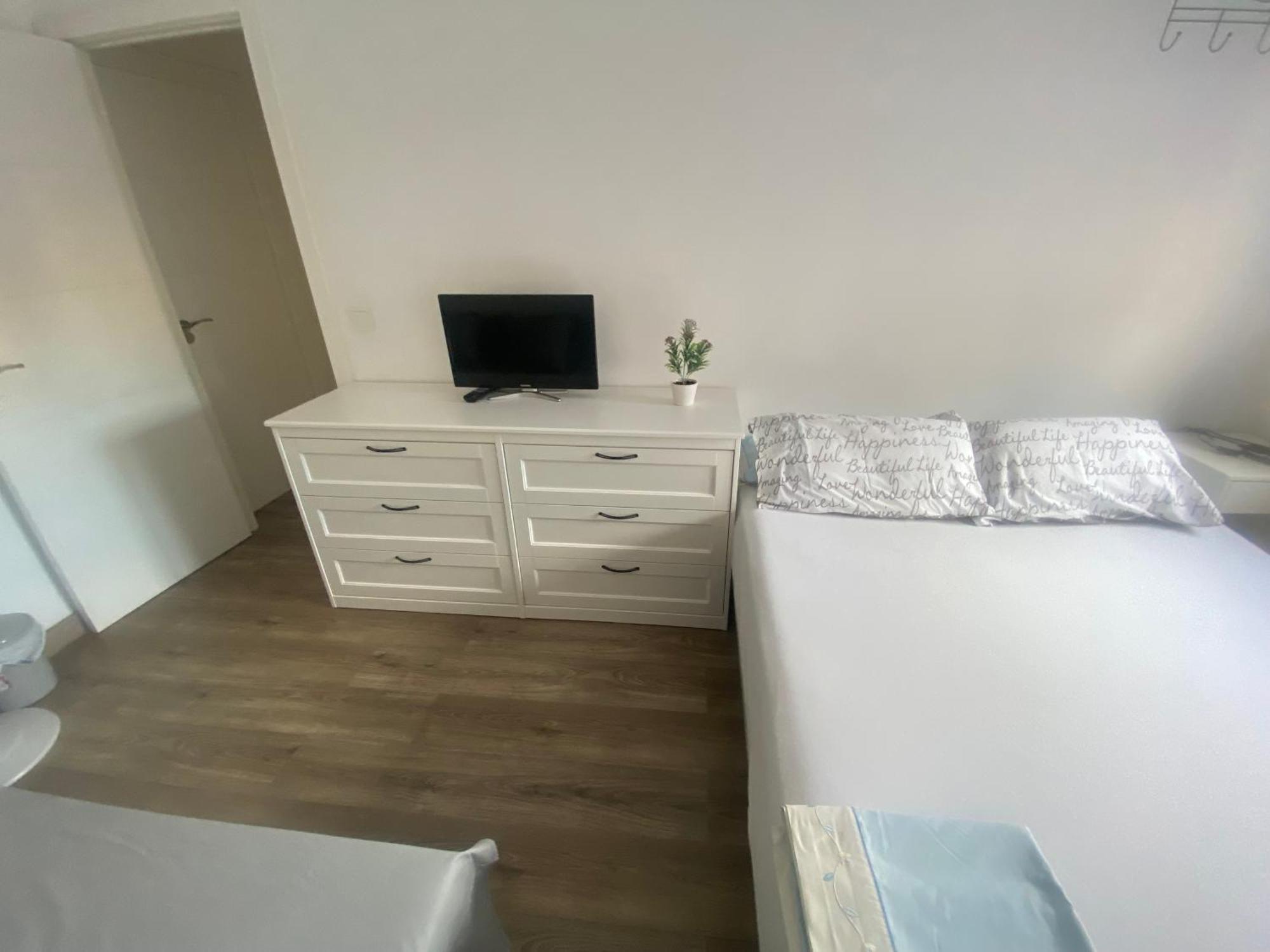 Piso Vacaciones En Familia O Amigos Apartment Málaga Exterior foto