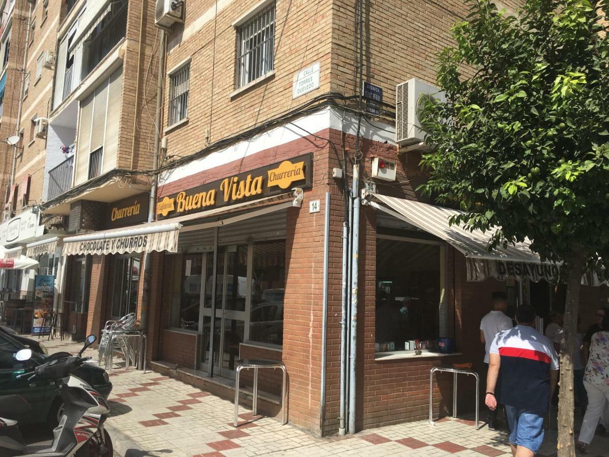 Piso Vacaciones En Familia O Amigos Apartment Málaga Exterior foto